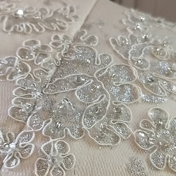 Exquisitely detailed one of a kind gown. - Picture 12 of 12